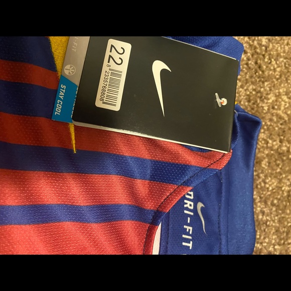 Nike Messi Youth 10 Jersey and Short Set - Picture 2 of 8